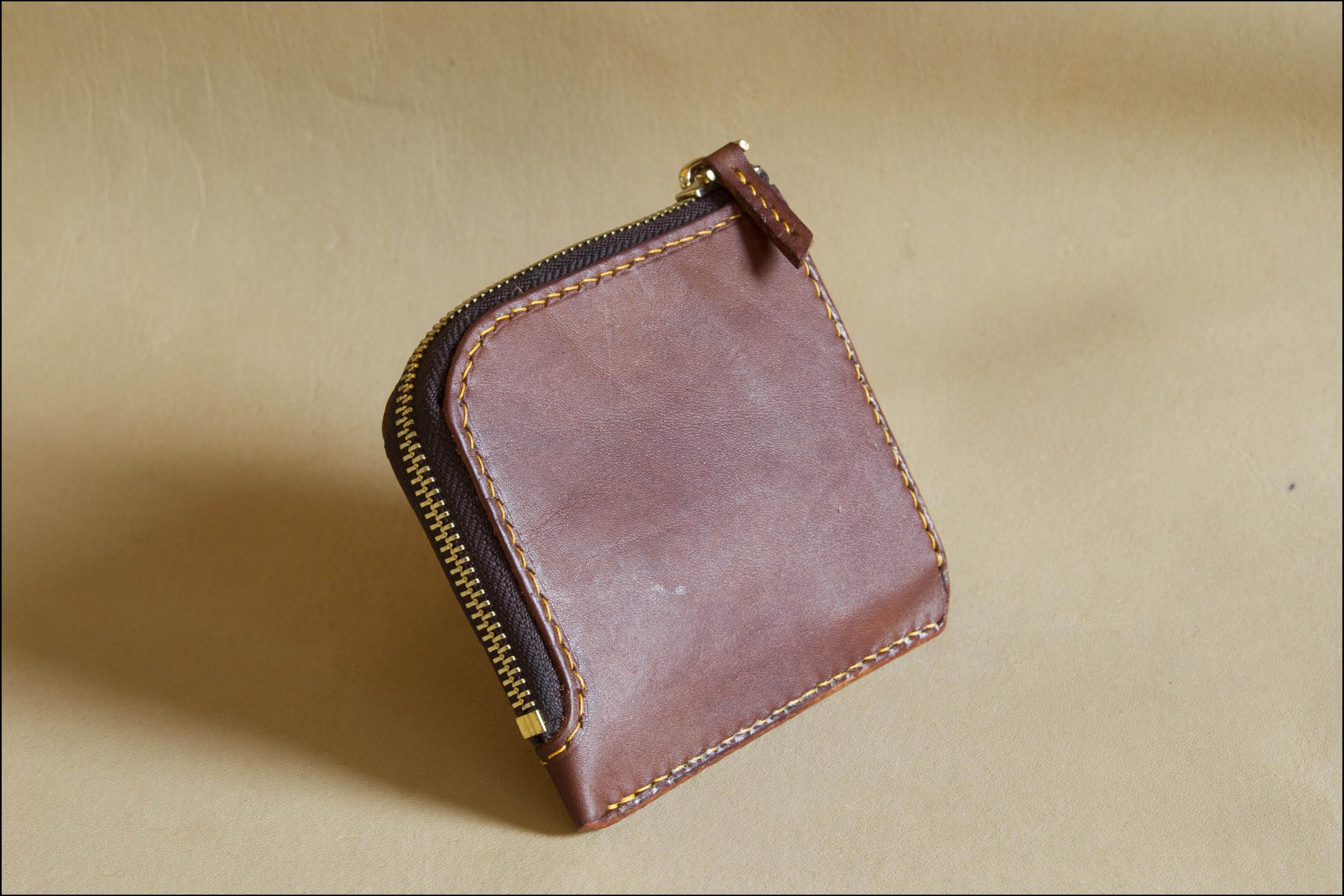 brown_zipper_wallet11_1
